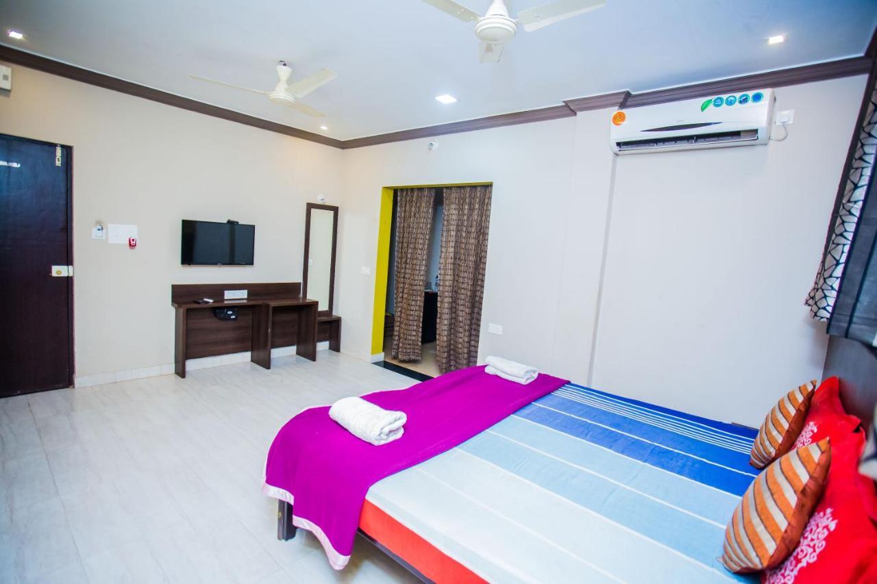 The Goah Hotel Calangute Exteriör bild