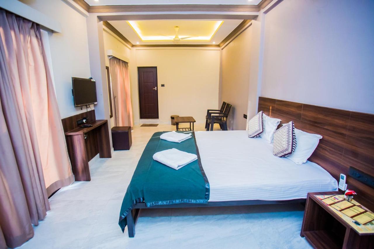The Goah Hotel Calangute Exteriör bild